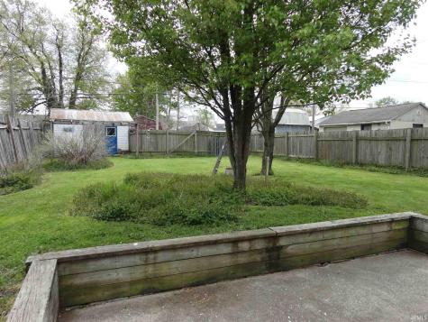 1010 W Warren Street Mitchell IN 47446