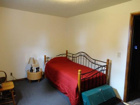 1010 W Warren Street Mitchell IN 47446