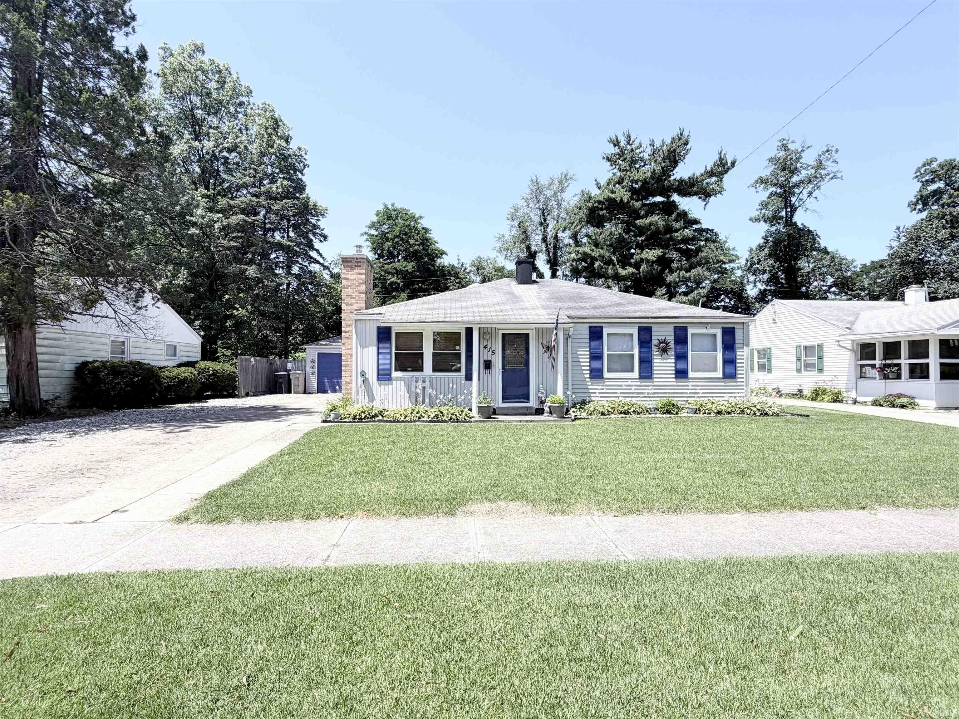415 Manchester Drive South Bend IN 46615