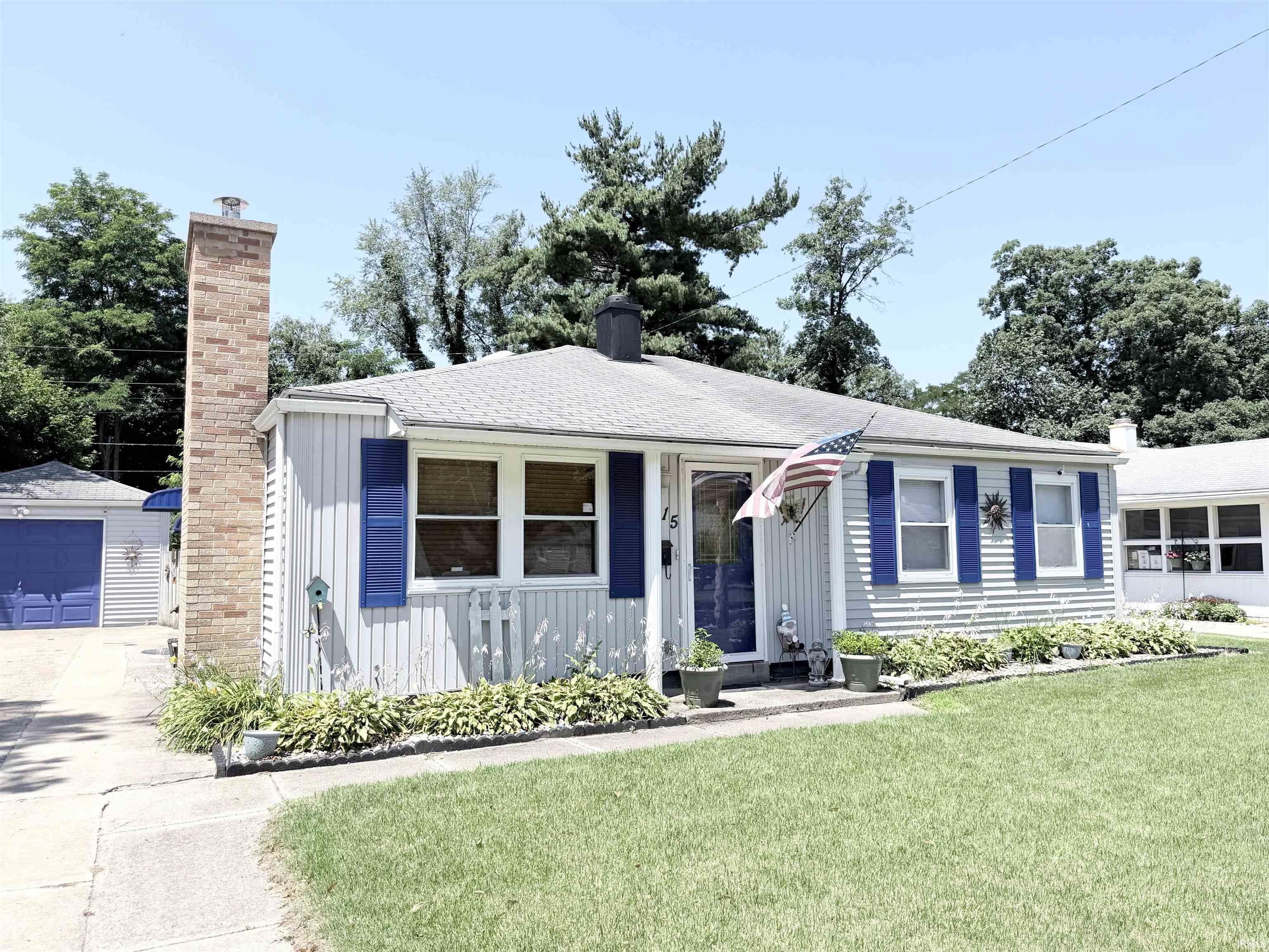 415 Manchester Drive South Bend IN 46615