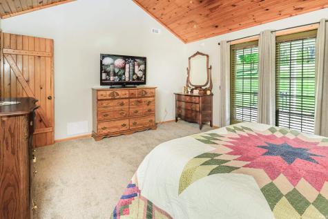 5182 W Woodland Road Ellettsville IN 47429