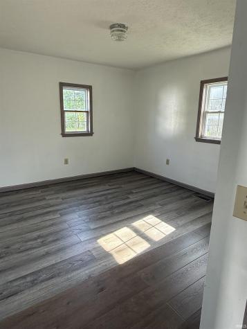1101 W Mcclurg Street Frankfort IN 46041