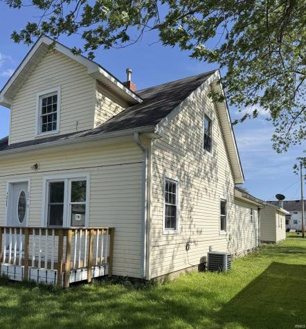 1101 W Mcclurg Street Frankfort IN 46041