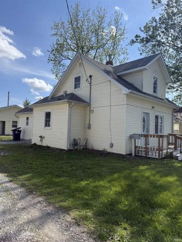 1101 W Mcclurg Street Frankfort IN 46041