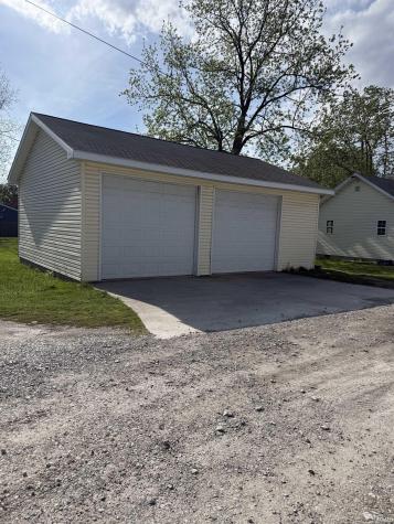 1101 W Mcclurg Street Frankfort IN 46041