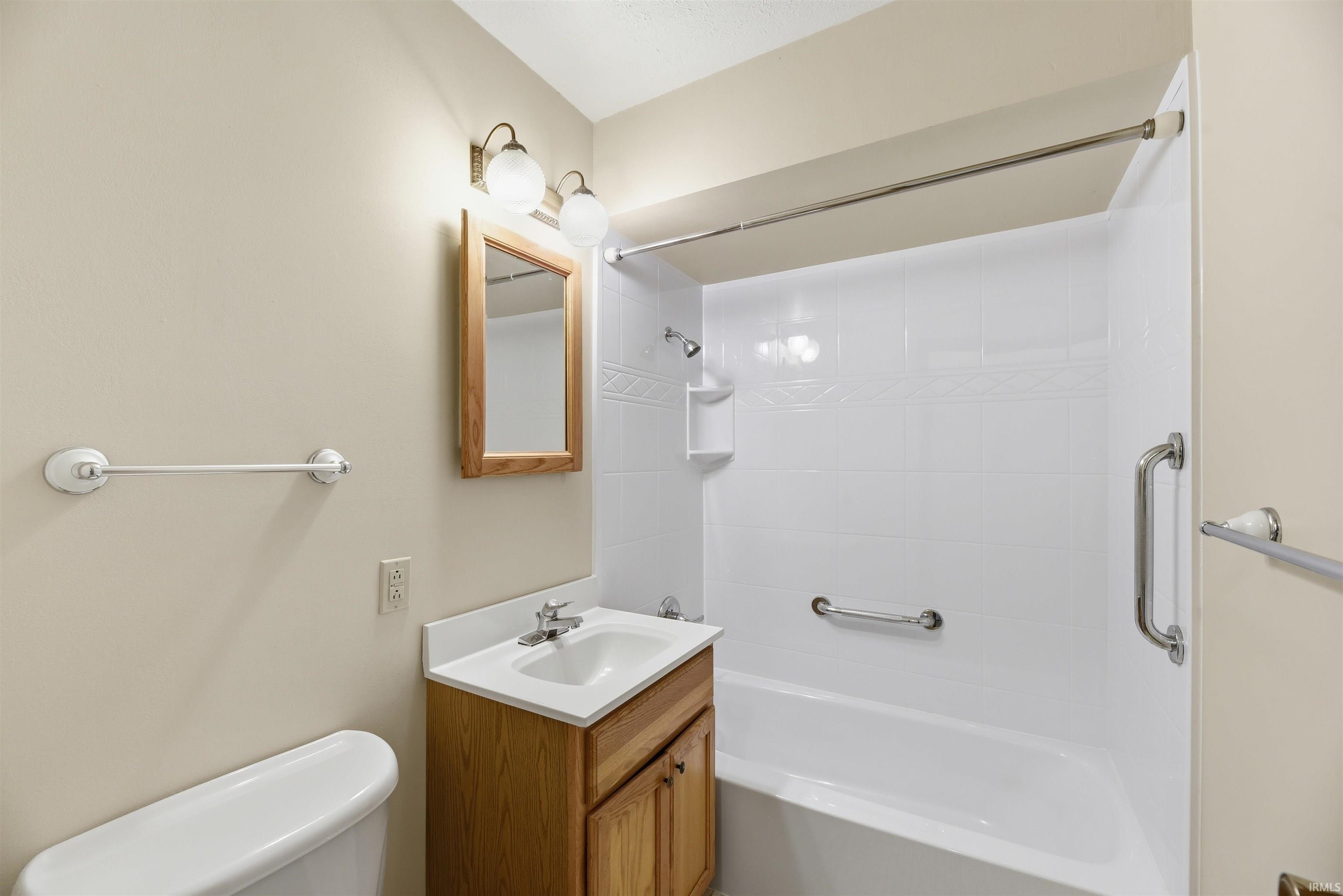 6266 N 900 E Road New Carlisle IN 46552