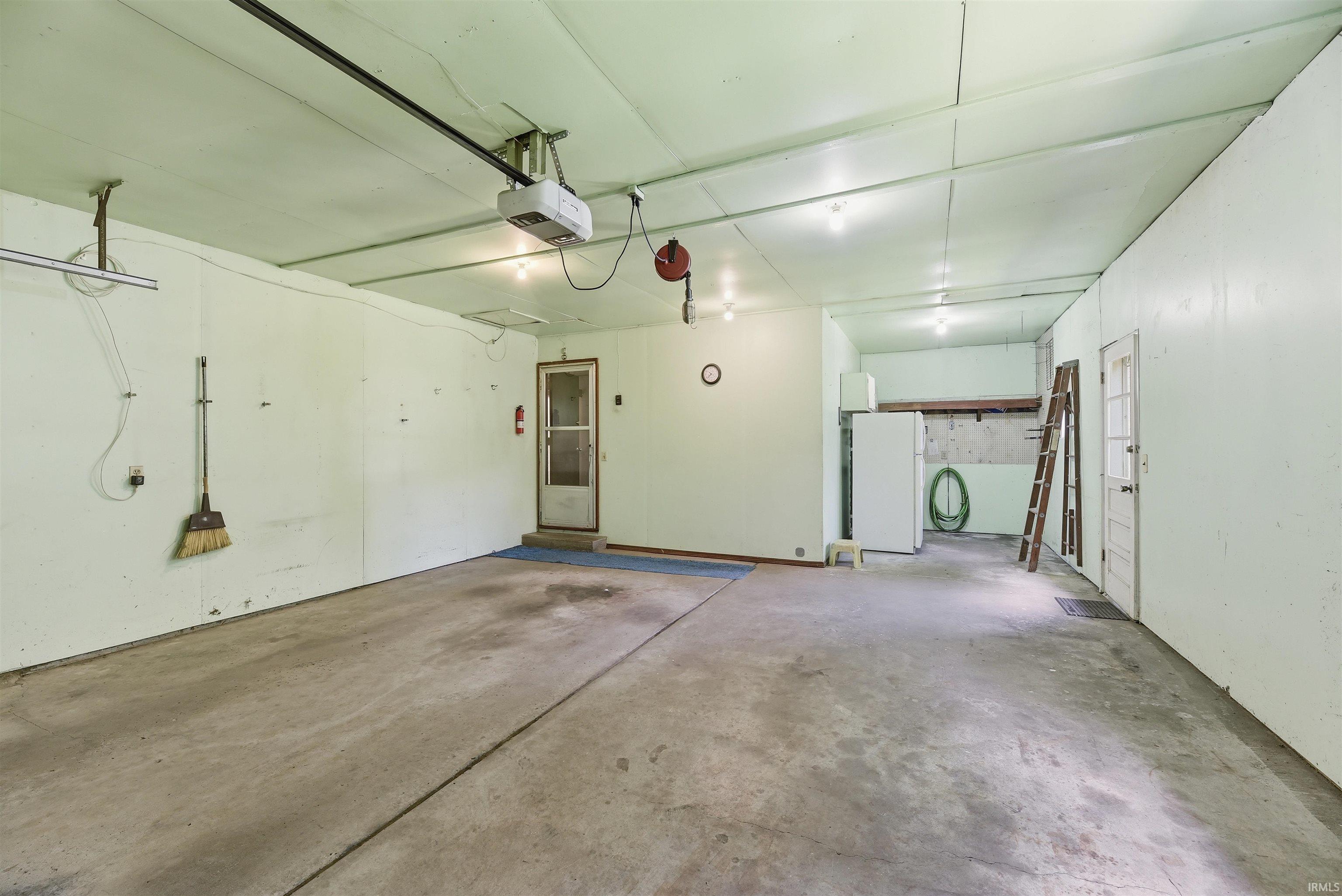 6266 N 900 E Road New Carlisle IN 46552