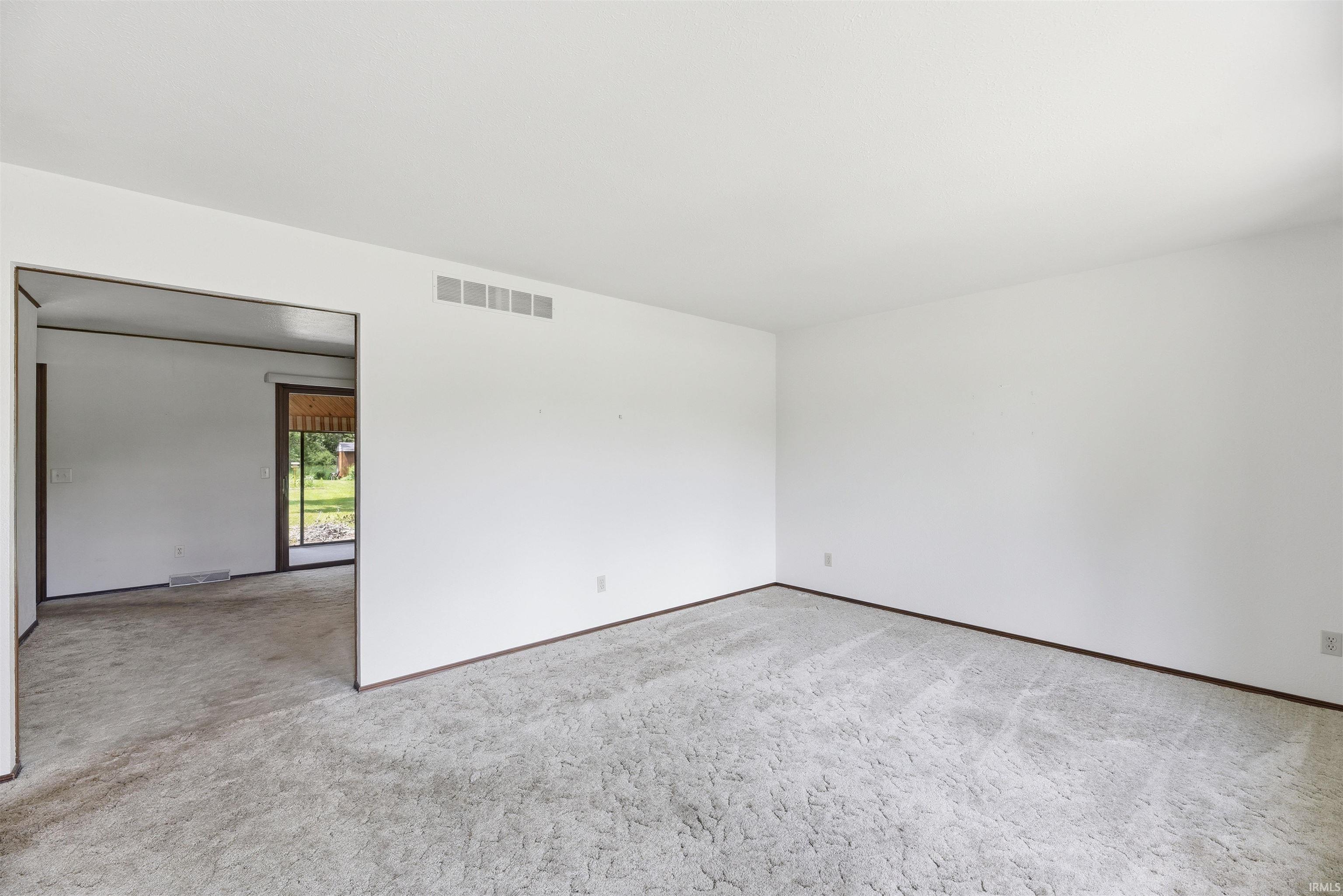 6266 N 900 E Road New Carlisle IN 46552