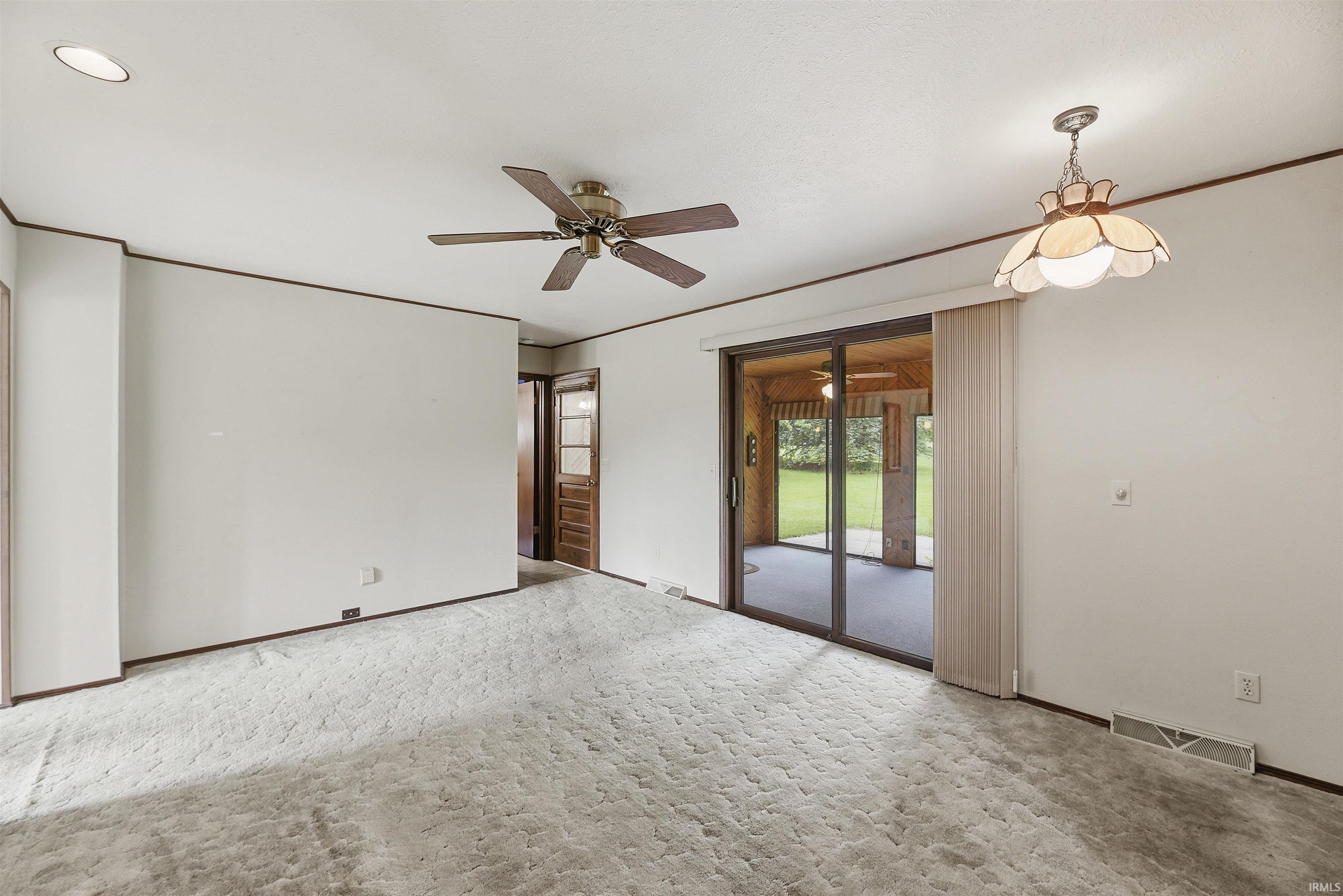 6266 N 900 E Road New Carlisle IN 46552