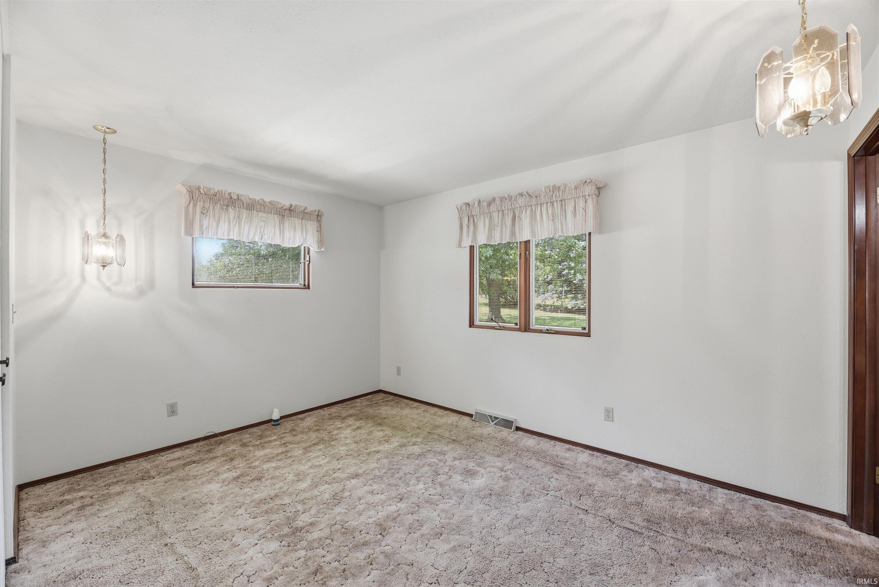 6266 N 900 E Road New Carlisle IN 46552