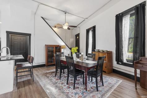 110 E Market Street Pierceton IN 46562