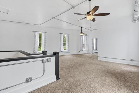 110 E Market Street Pierceton IN 46562