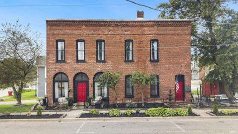 110 E Market Street Pierceton IN 46562