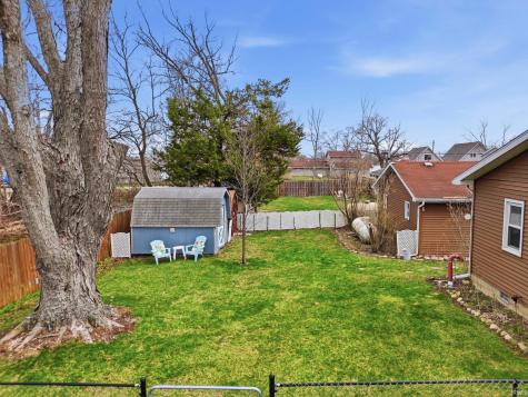 5360 S Highpoint Drive Albion IN 46701