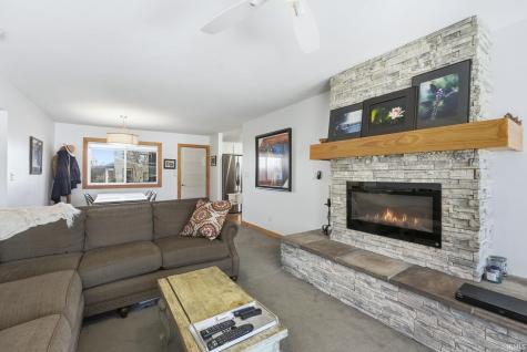 5360 S Highpoint Drive Albion IN 46701