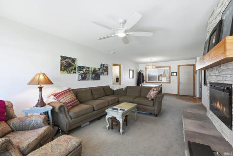5360 S Highpoint Drive Albion IN 46701