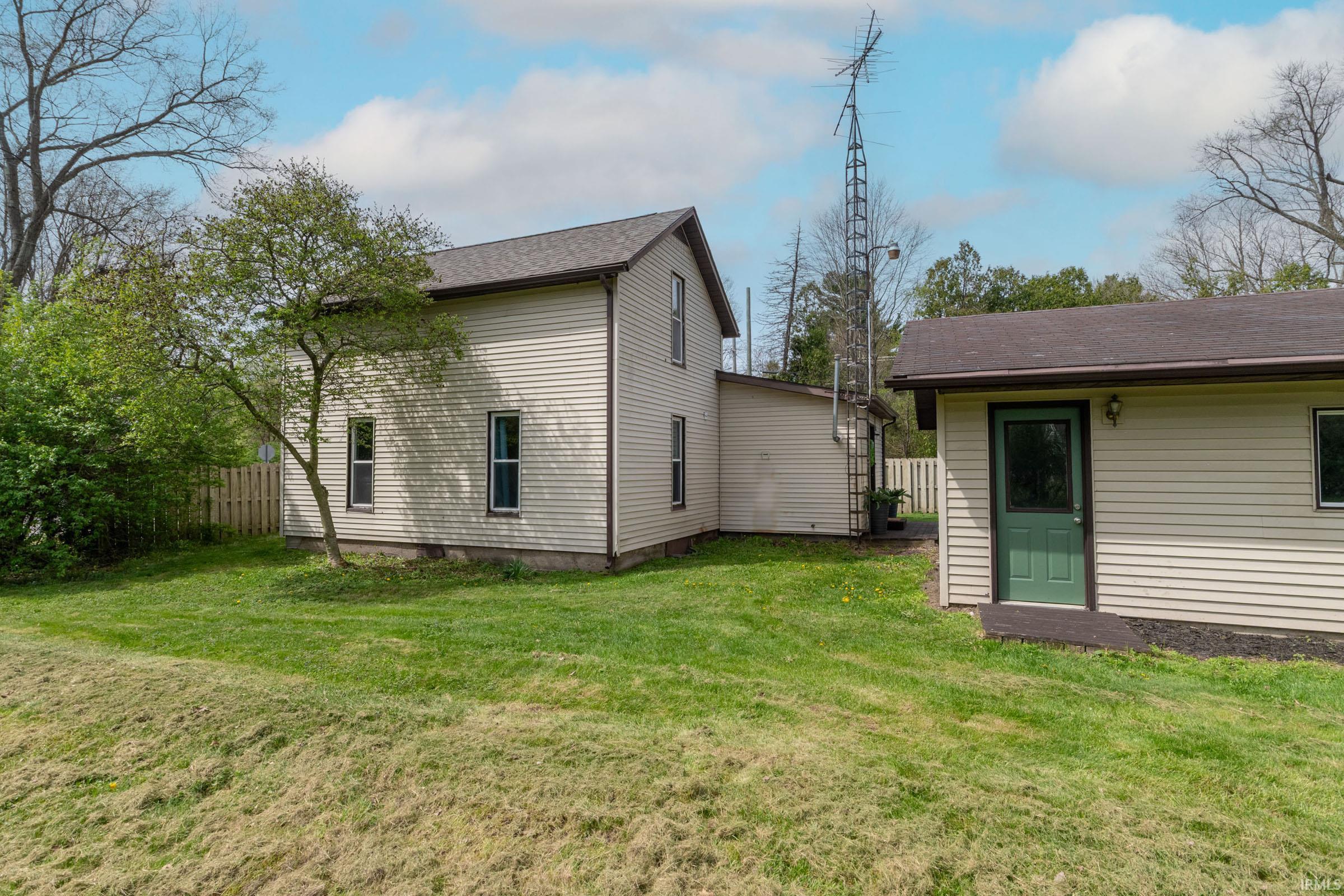 10999 Douglas Road Osceola IN 46561