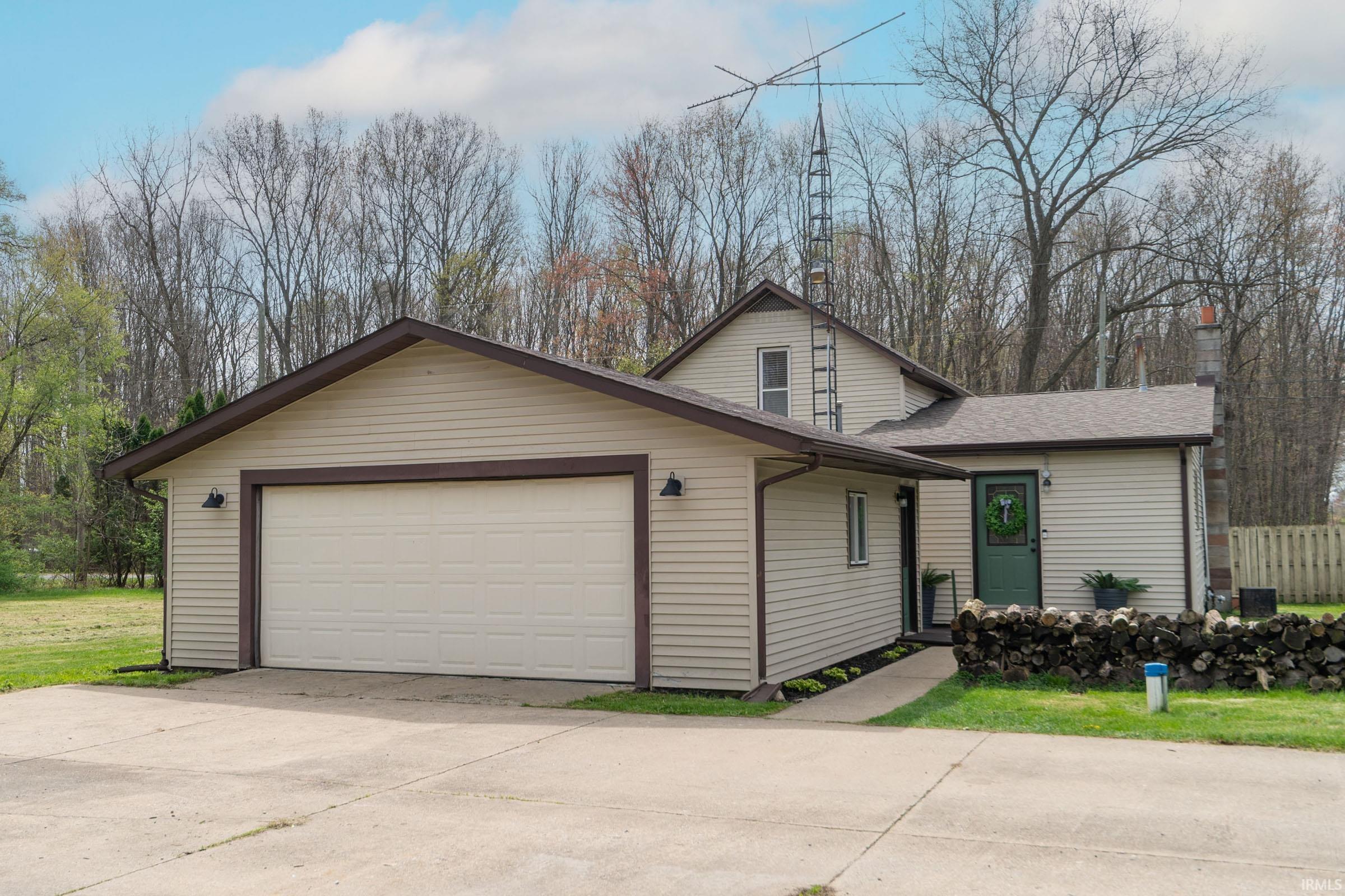 10999 Douglas Road Osceola IN 46561