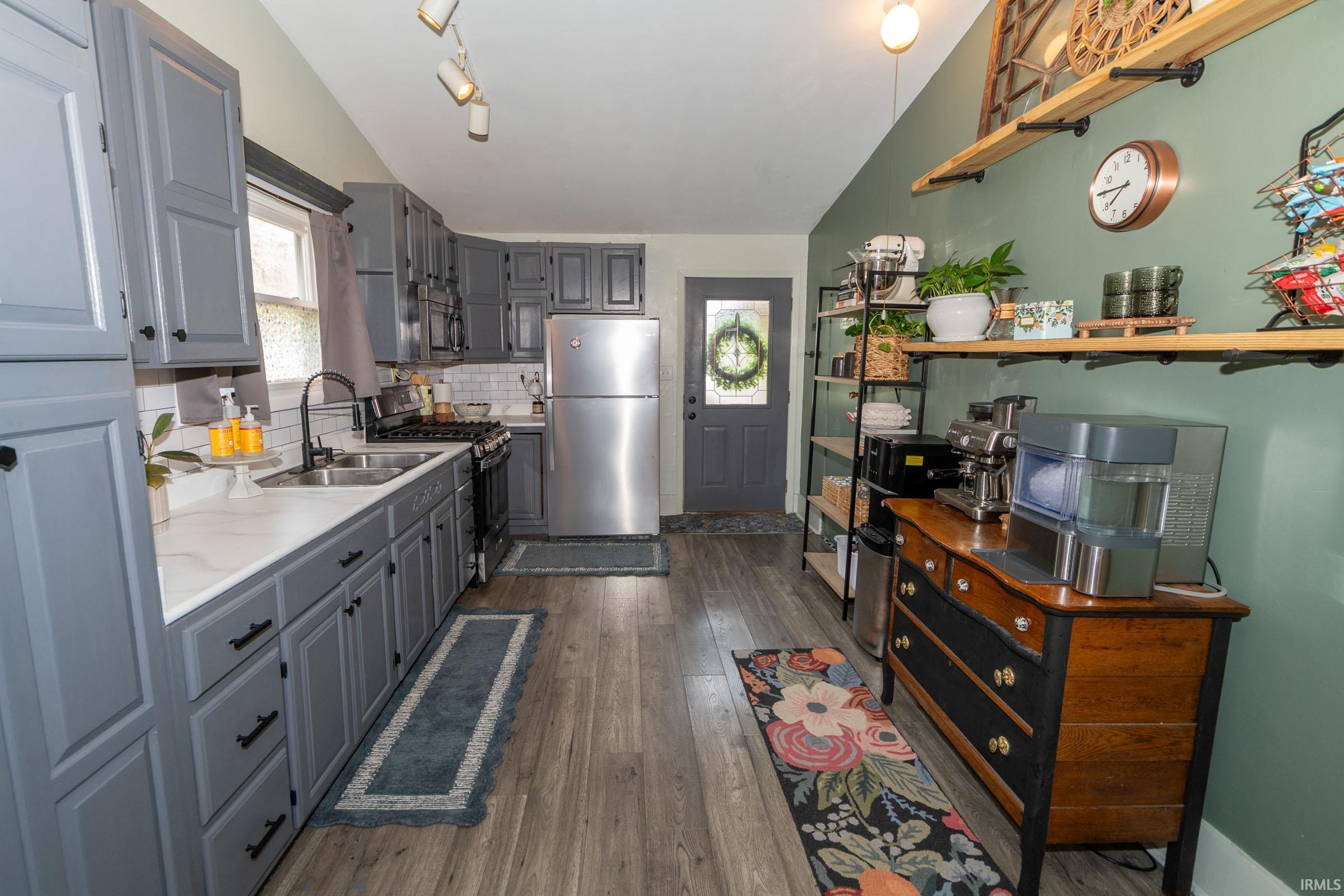10999 Douglas Road Osceola IN 46561
