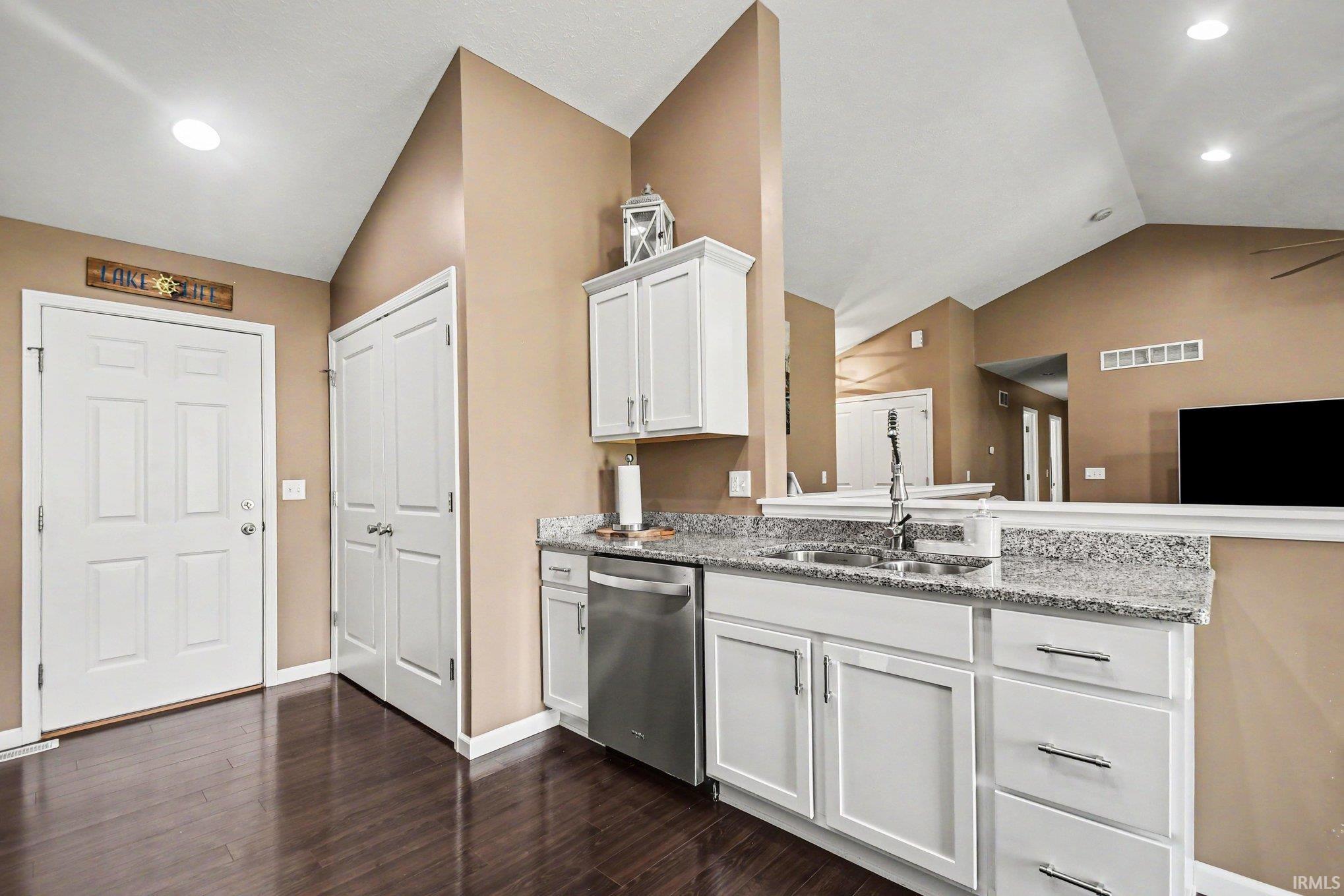 52635 Common Eider Trail South Bend IN 46628