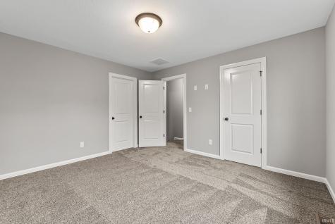 814 Lagonda Trail Fort Wayne IN 46818