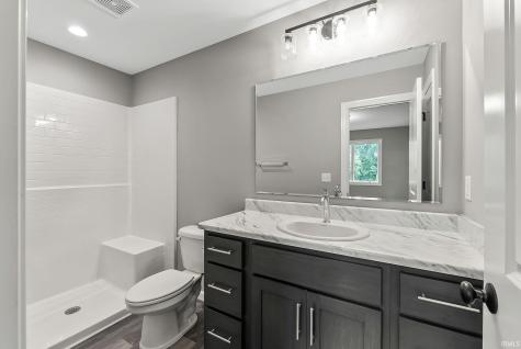 814 Lagonda Trail Fort Wayne IN 46818
