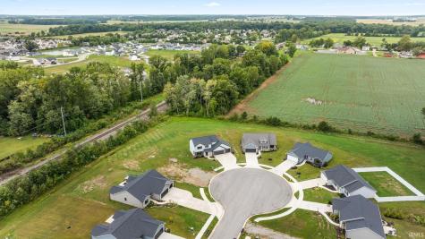 814 Lagonda Trail Fort Wayne IN 46818