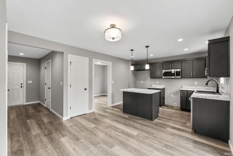 814 Lagonda Trail Fort Wayne IN 46818