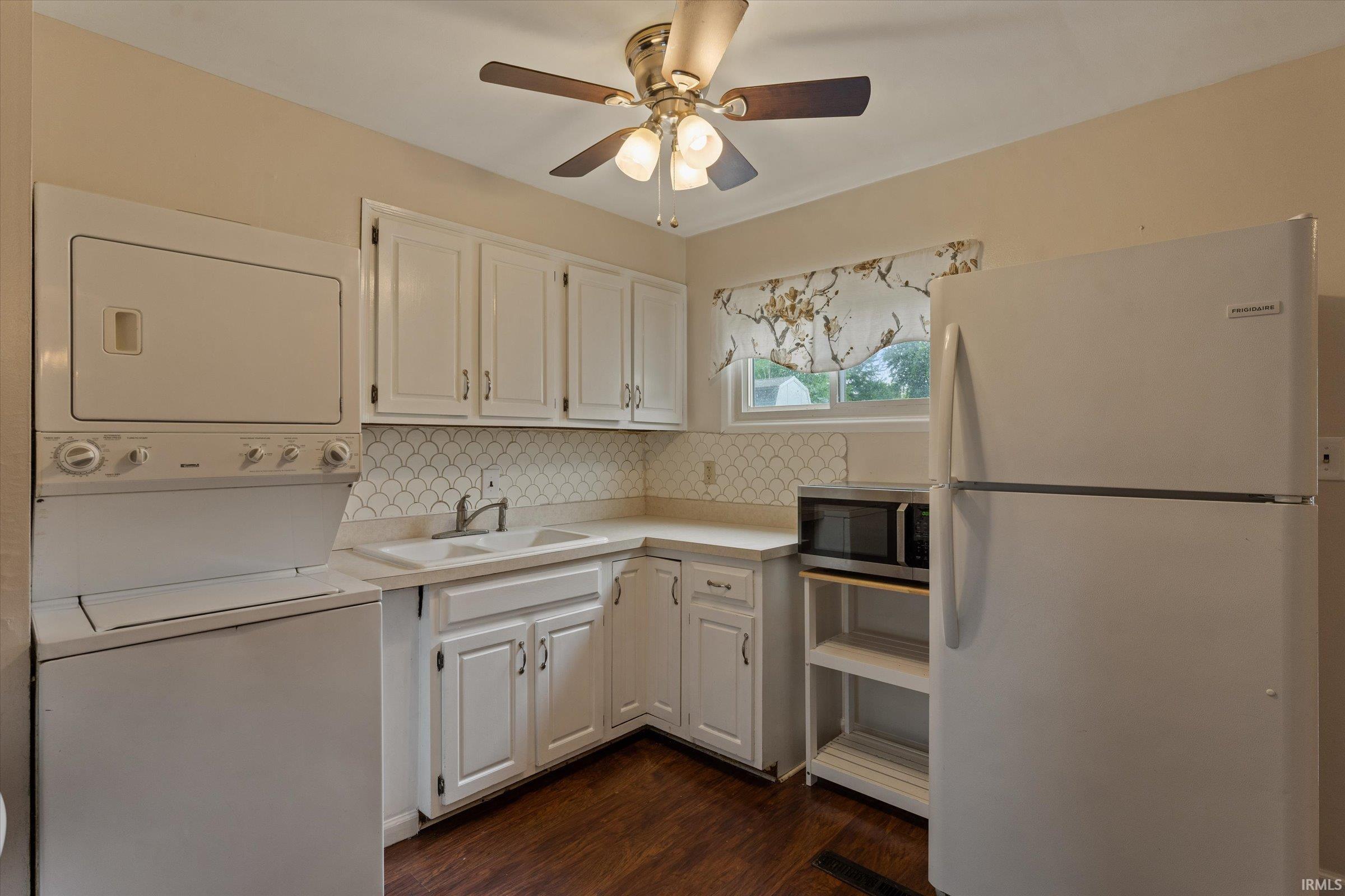 1202 Byron Drive South Bend IN 46614