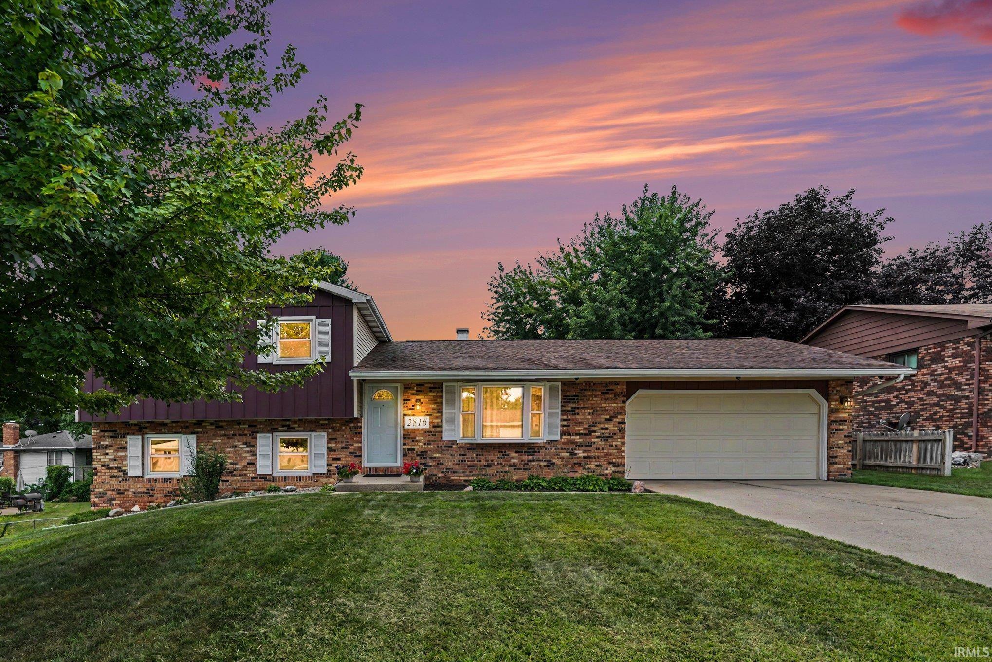 2816 Council Oak Drive South Bend IN 46628