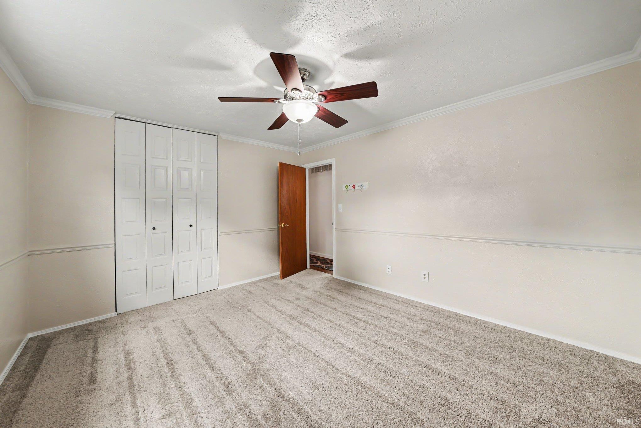 2816 Council Oak Drive South Bend IN 46628