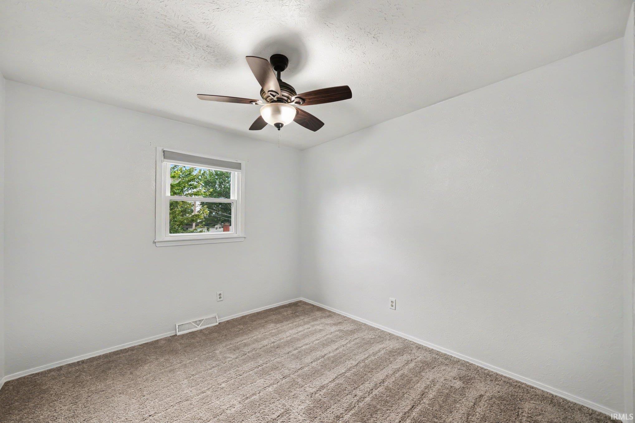 2816 Council Oak Drive South Bend IN 46628