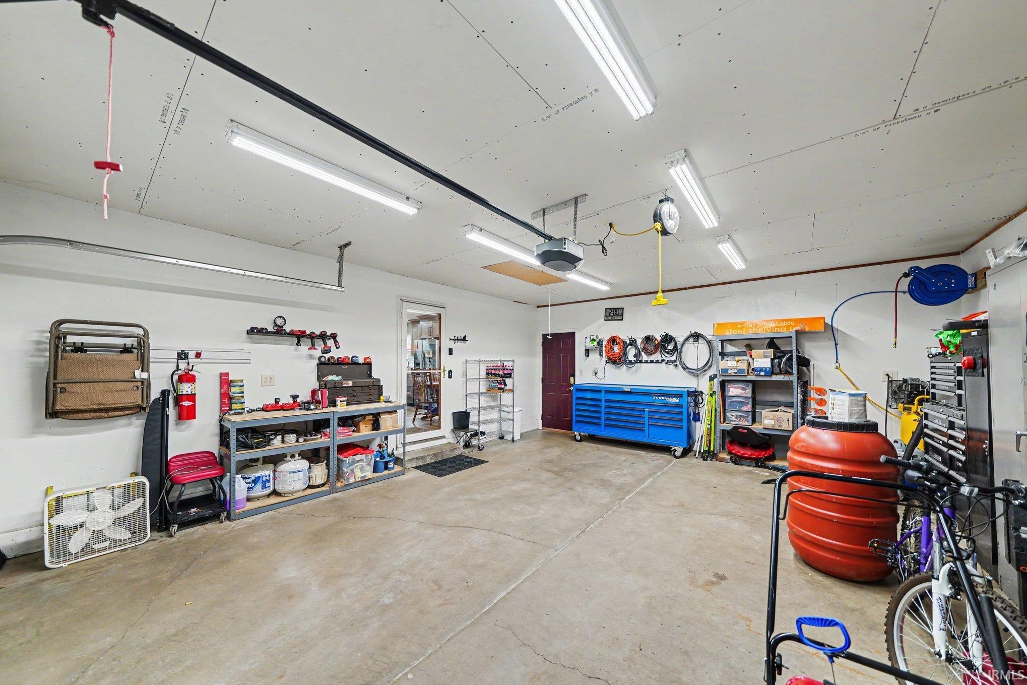2816 Council Oak Drive South Bend IN 46628