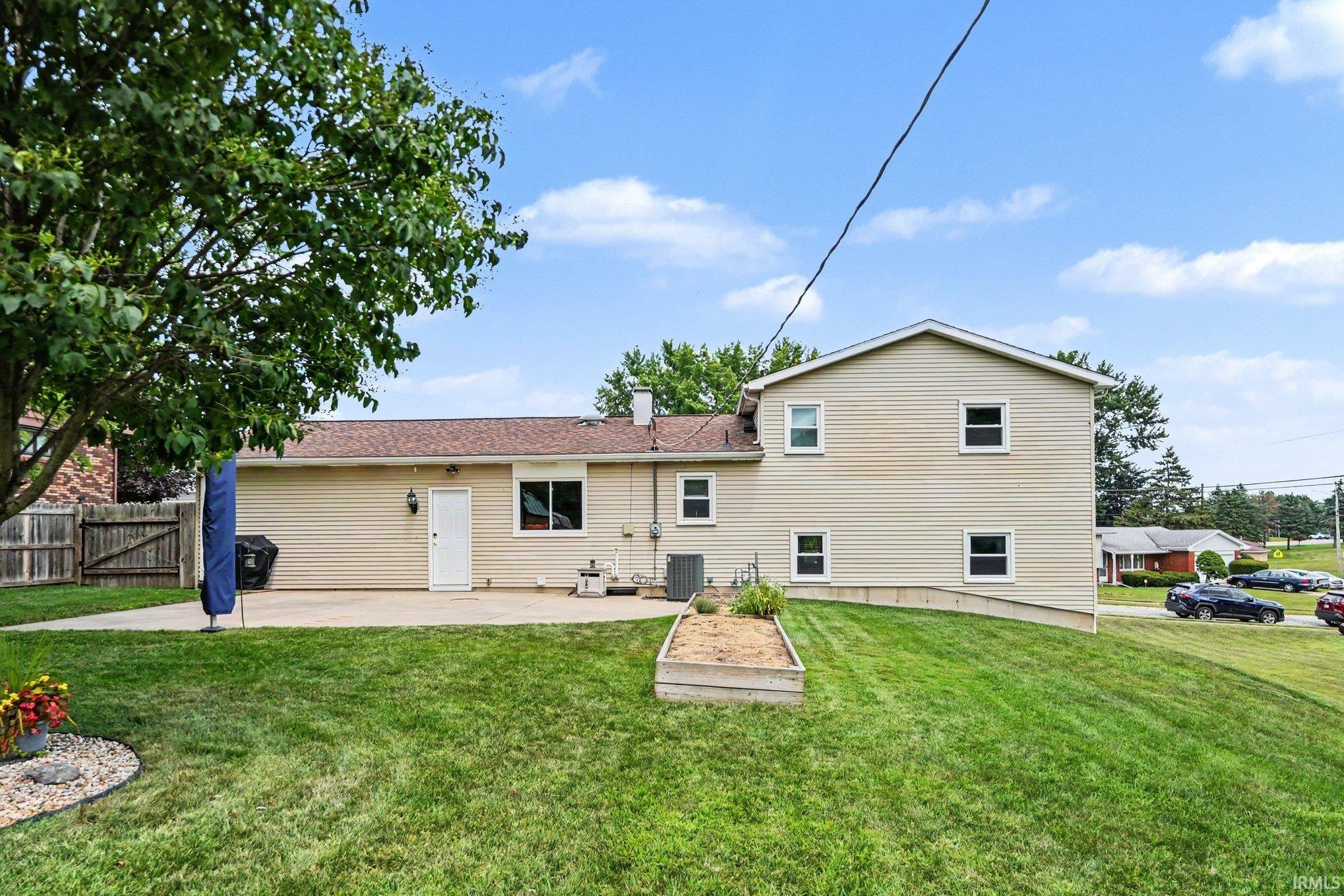 2816 Council Oak Drive South Bend IN 46628