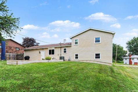 2816 Council Oak Drive South Bend IN 46628