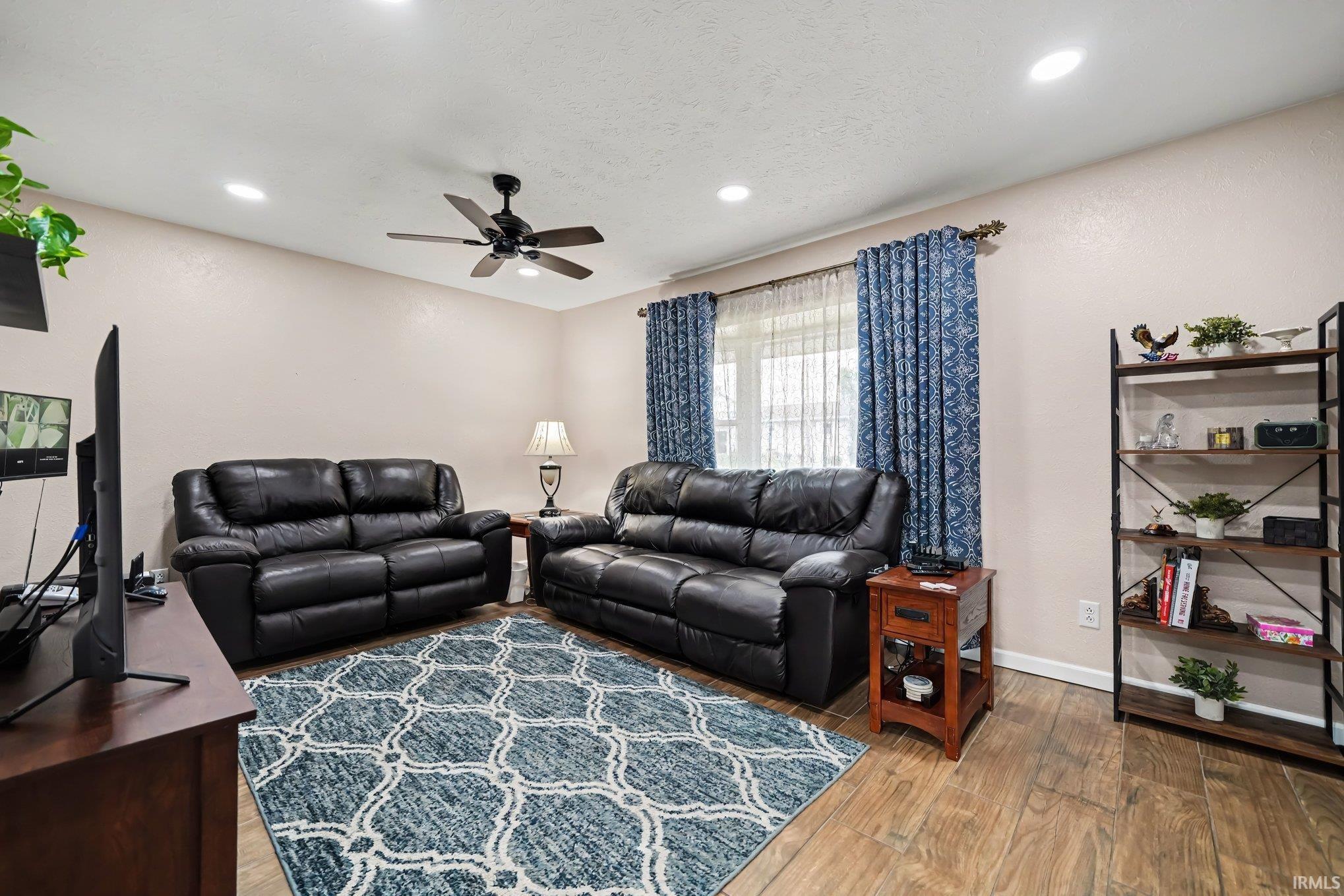 2816 Council Oak Drive South Bend IN 46628
