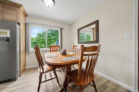 2816 Council Oak Drive South Bend IN 46628