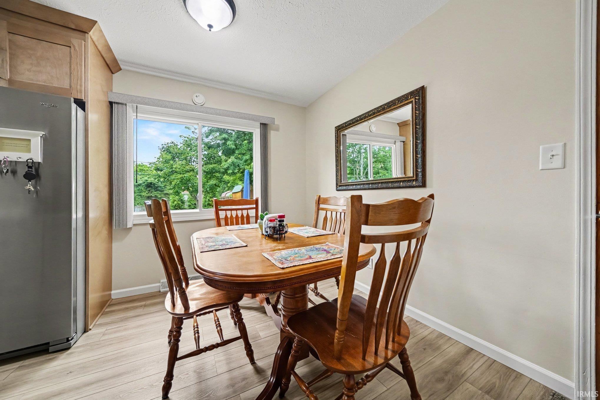 2816 Council Oak Drive South Bend IN 46628