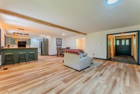 2435 S Stonebridge Road Warsaw IN 46580