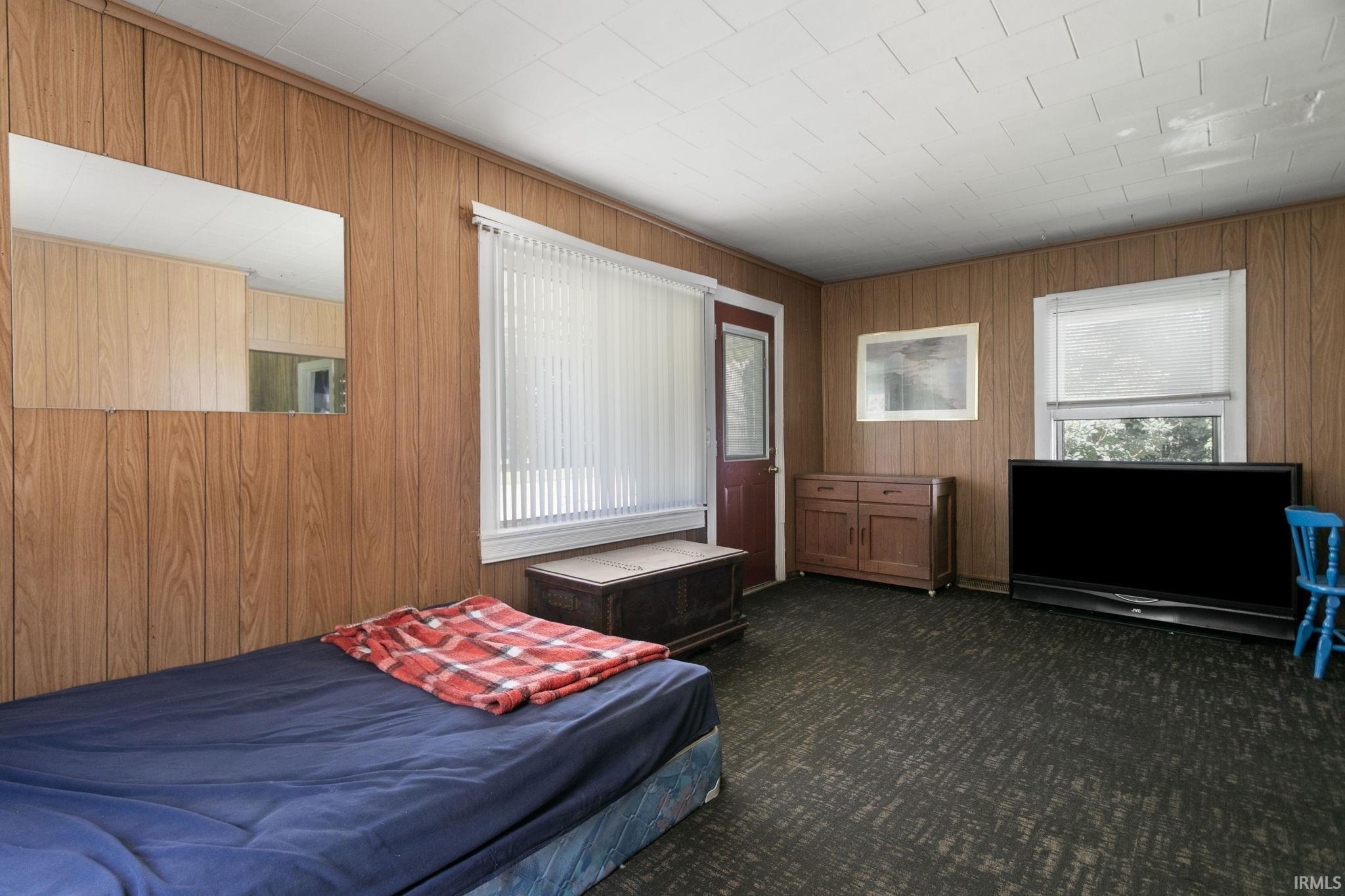 1032 E Indiana Avenue Elkhart IN 46516