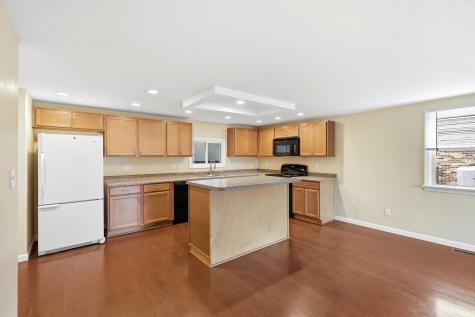 407 E Wayne Street Kendallville IN 46755