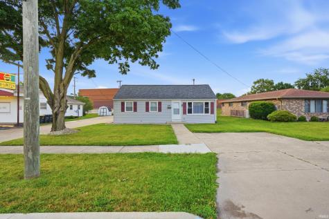 407 E Wayne Street Kendallville IN 46755