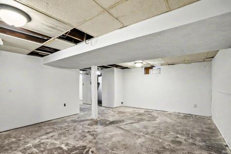 22815 Hartzer Avenue South Bend IN 46628