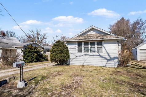 22815 Hartzer Avenue South Bend IN 46628