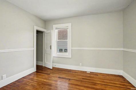 22815 Hartzer Avenue South Bend IN 46628