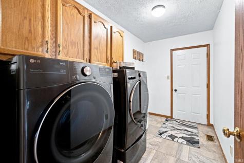 807 Bennett Road Linden IN 47955