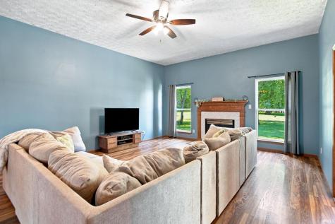 807 Bennett Road Linden IN 47955