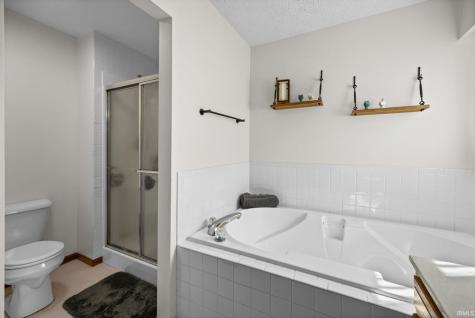 807 Bennett Road Linden IN 47955