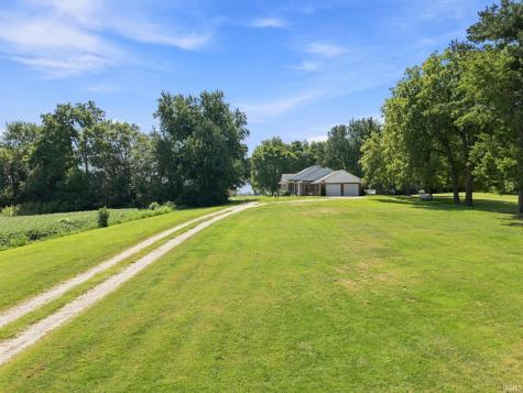 807 Bennett Road Linden IN 47955