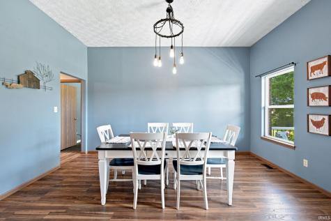 807 Bennett Road Linden IN 47955
